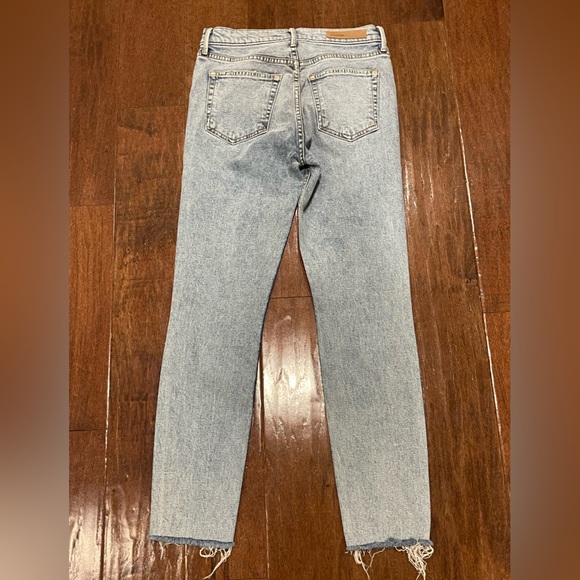 GRLFRND Button Fly High Rise Skinny Karolina Jeans In Close Call Sz 25 NWOT - Picture 3 of 5